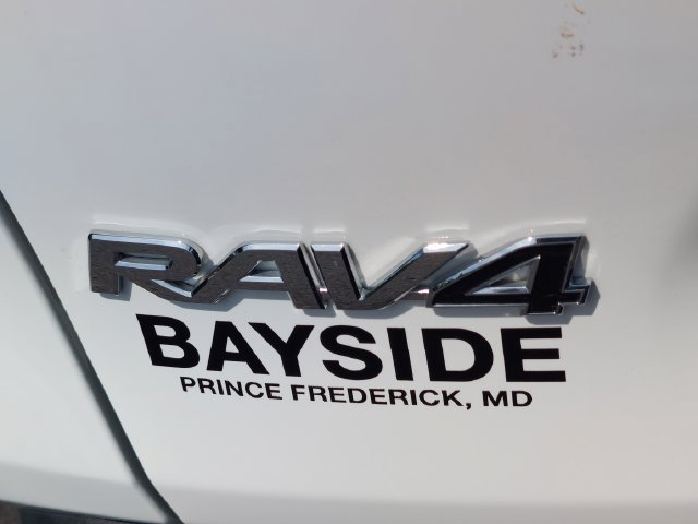 Certified 2022 Toyota RAV4 LE AWD/4WD image 37