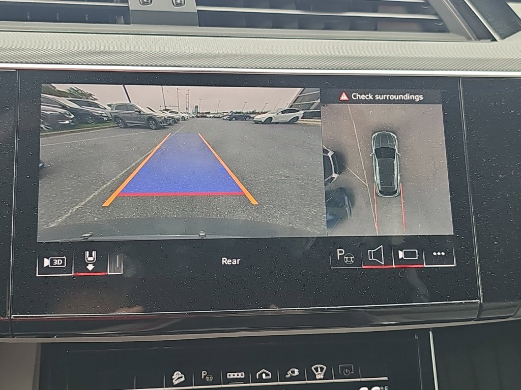 Certified 2024 Audi Q8 e-tron Premium Plus AWD/4WD image 9