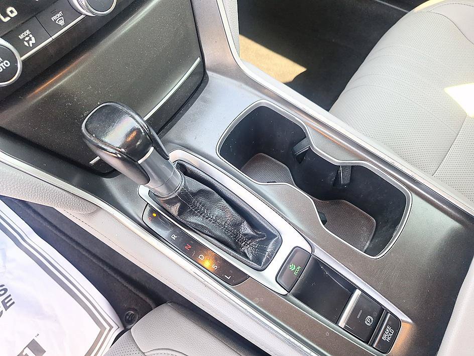 Used 2018 Honda Accord EX-L image 18