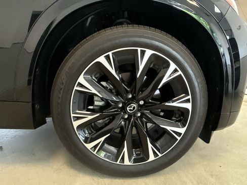 Used 2025 MAZDA CX-90 3.3 Turbo S w/ Premium Plus AWD/4WD image 8