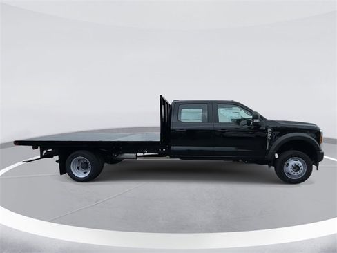 New 2024 Ford F550 XL image 2