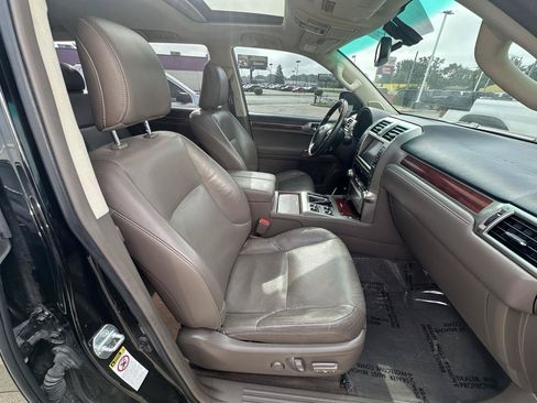 Used 2013 Lexus GX 460 Premium AWD/4WD image 19