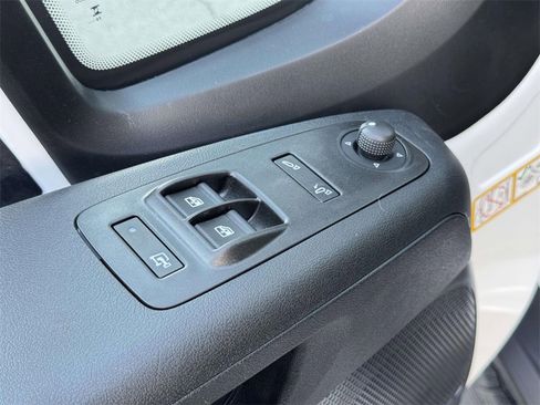 New 2026 RAM ProMaster 2500 w/ Quick Order Package 22G SLT image 29