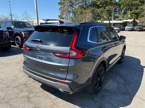 Used 2024 Honda CR-V Sport Touring image 5