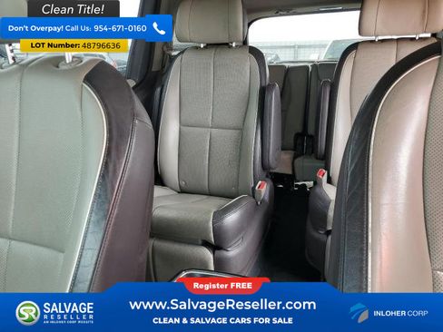Used 2015 Kia Sedona SX Limited w/ SXL Technology Package FWD image 13