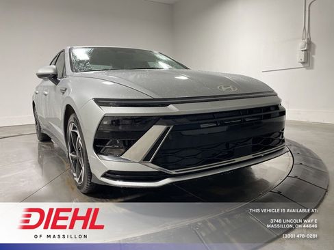 New 2026 Hyundai Sonata SEL image 1