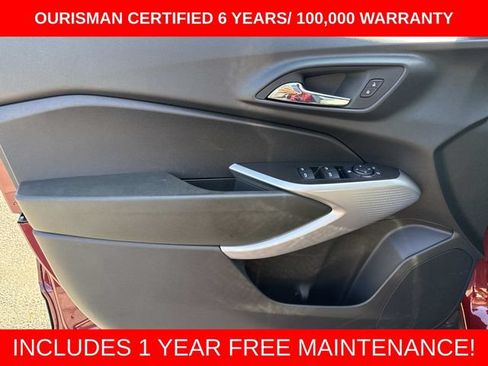 Used 2024 Chevrolet Trax RS FWD image 20