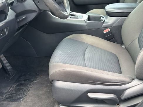 Used 2023 Toyota RAV4 LE FWD image 7