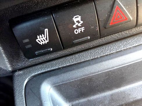 Used 2014 Jeep Patriot Latitude image 24