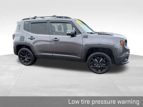 Used 2017 Jeep Renegade Altitude w/ Safety & Security Group (ALP) image 19