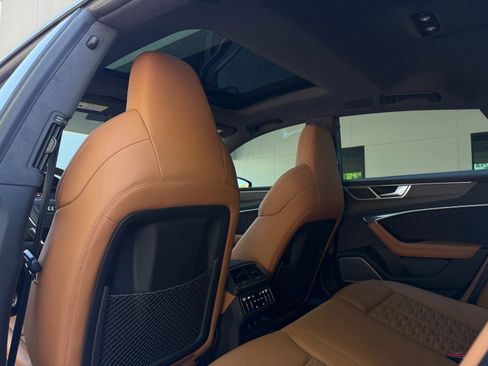 Used 2024 Audi RS 7 Performance image 28