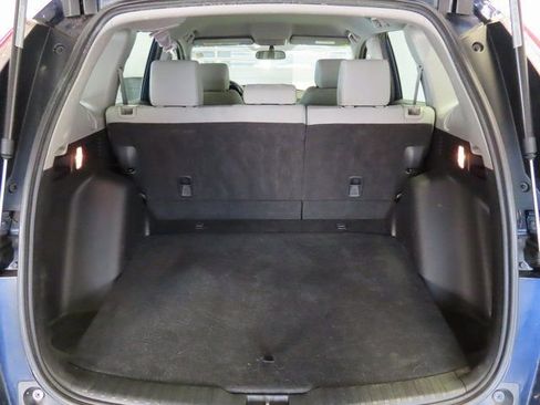 Used 2019 Honda CR-V LX image 30