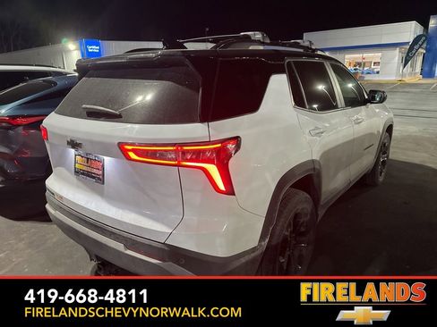 Used 2025 Chevrolet Equinox LT w/ Midnight Edition image 4
