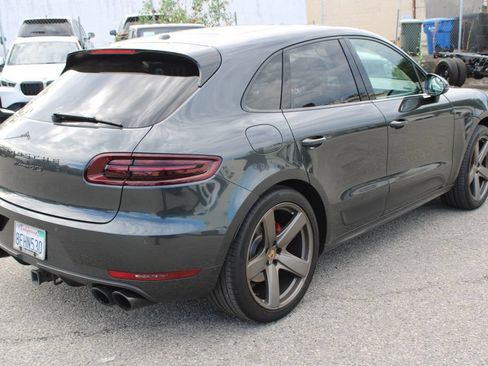Used 2018 Porsche Macan GTS AWD/4WD image 4