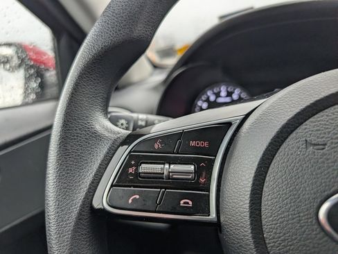 Used 2021 Kia Forte LXS image 10