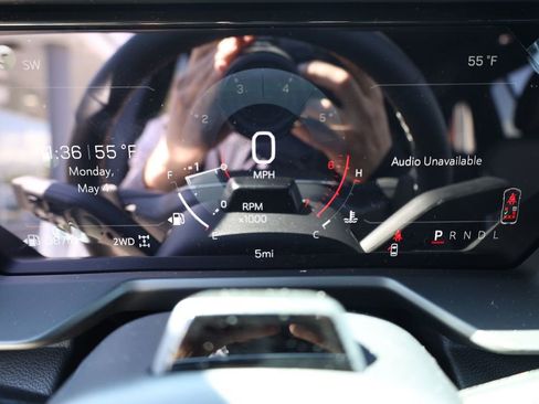 New 2026 GMC Acadia Denali Ultimate AWD/4WD image 14