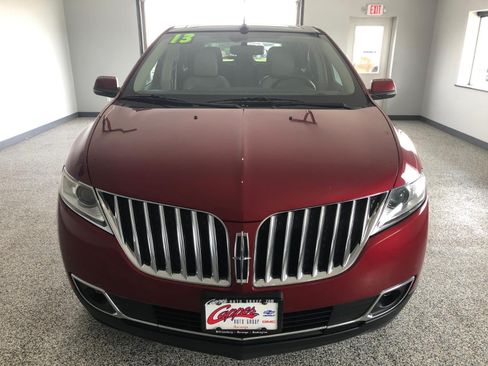 Used 2013 Lincoln MKX AWD image 6