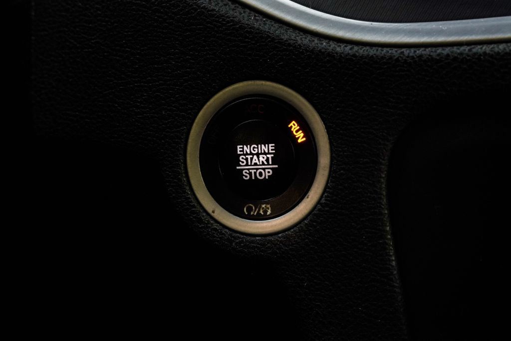 Used 2020 Dodge Charger GT RWD image 29