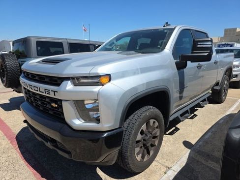 Used 2020 Chevrolet Silverado 2500 Custom w/ Custom Value Package AWD/4WD image 1