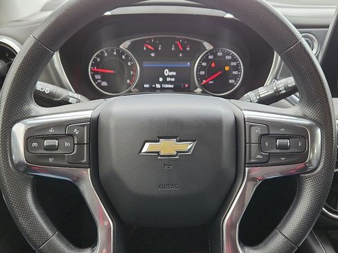 Used 2025 Chevrolet Blazer LT w/ Convenience Package image 11