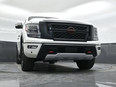 Used 2023 Nissan Titan PRO-4X w/ Pro-4x Convenience Package AWD/4WD image 64