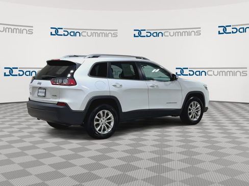 Used 2019 Jeep Cherokee Latitude w/ Popular Appearance Group AWD/4WD image 8