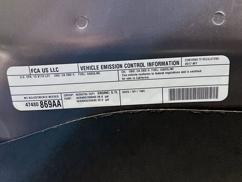 Used 2017 RAM 1500 Express RWD image 19