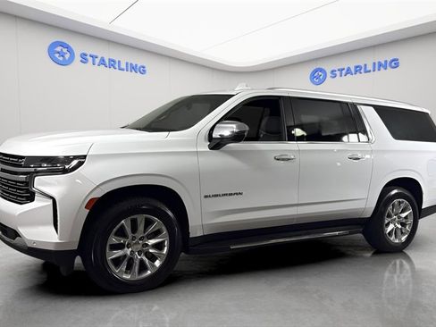 Used 2023 Chevrolet Suburban Premier image 2