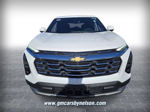 New 2026 Chevrolet Equinox LT w/ Safety and Technology Package FWD image 2