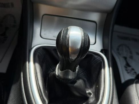 Used 2013 INFINITI G37 Sport image 25