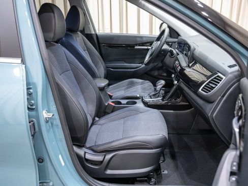 Used 2024 Kia Seltos S AWD/4WD image 11
