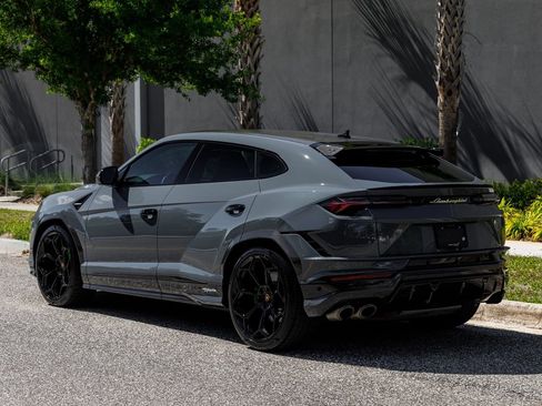 Used 2023 Lamborghini Urus Performante AWD/4WD image 31