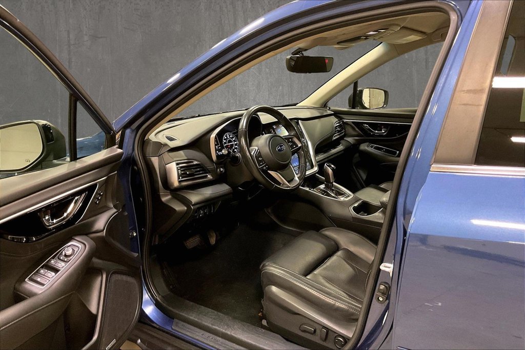 Used 2022 Subaru Outback Limited AWD/4WD image 18