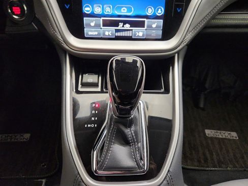 Certified 2025 Subaru Outback Onyx Edition image 24