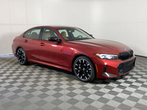 New 2026 BMW 330i Sedan w/ M Sport Package image 6