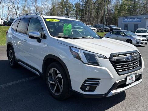 Certified 2023 Subaru Forester Touring AWD/4WD image 7
