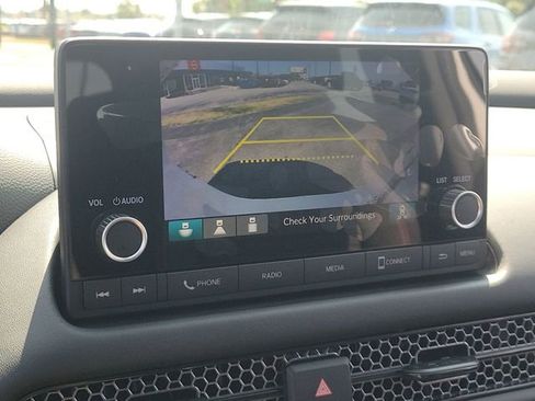 Used 2025 Honda HR-V Sport image 23