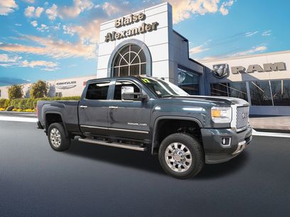 Used 2017 GMC Sierra 2500 Denali w/ Suspension Package, Off-Road