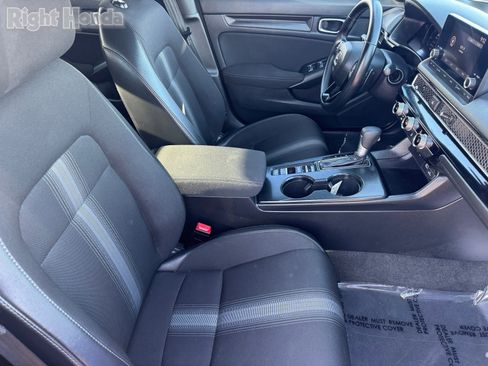 Used 2024 Honda Civic Sport image 13