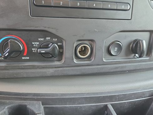 Used 2012 Ford E-250 and Econoline 250 w/ PWR Group RWD image 15