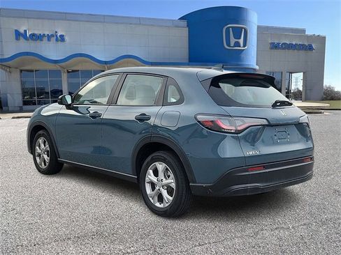 Used 2025 Honda HR-V LX image 3