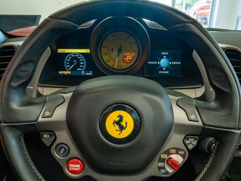 Certified 2013 Ferrari 458 Spider RWD image 13