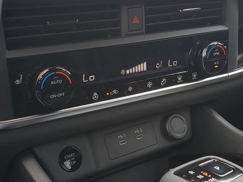 New 2026 Nissan Rogue SV AWD/4WD image 26