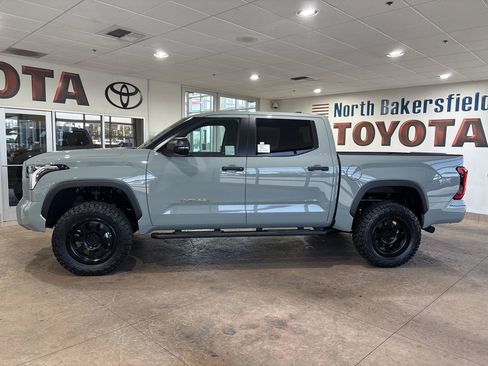 New 2026 Toyota Tundra SR5 AWD/4WD image 7