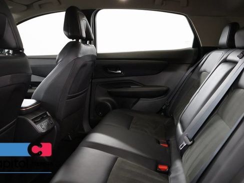 Used 2023 Nissan Ariya FWD image 33