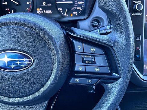 Used 2024 Subaru Crosstrek 2.0i image 24