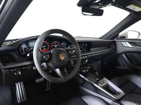 Certified 2023 Porsche 911 Carrera 4S image 11