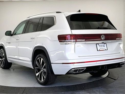 New 2026 Volkswagen Atlas SEL Premium R-Line image 4