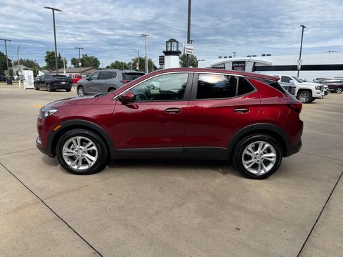 Used 2023 Buick Encore GX Preferred w/ Cold Weather Comfort Package FWD image 8