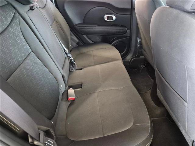 Used 2014 Kia Soul FWD image 17